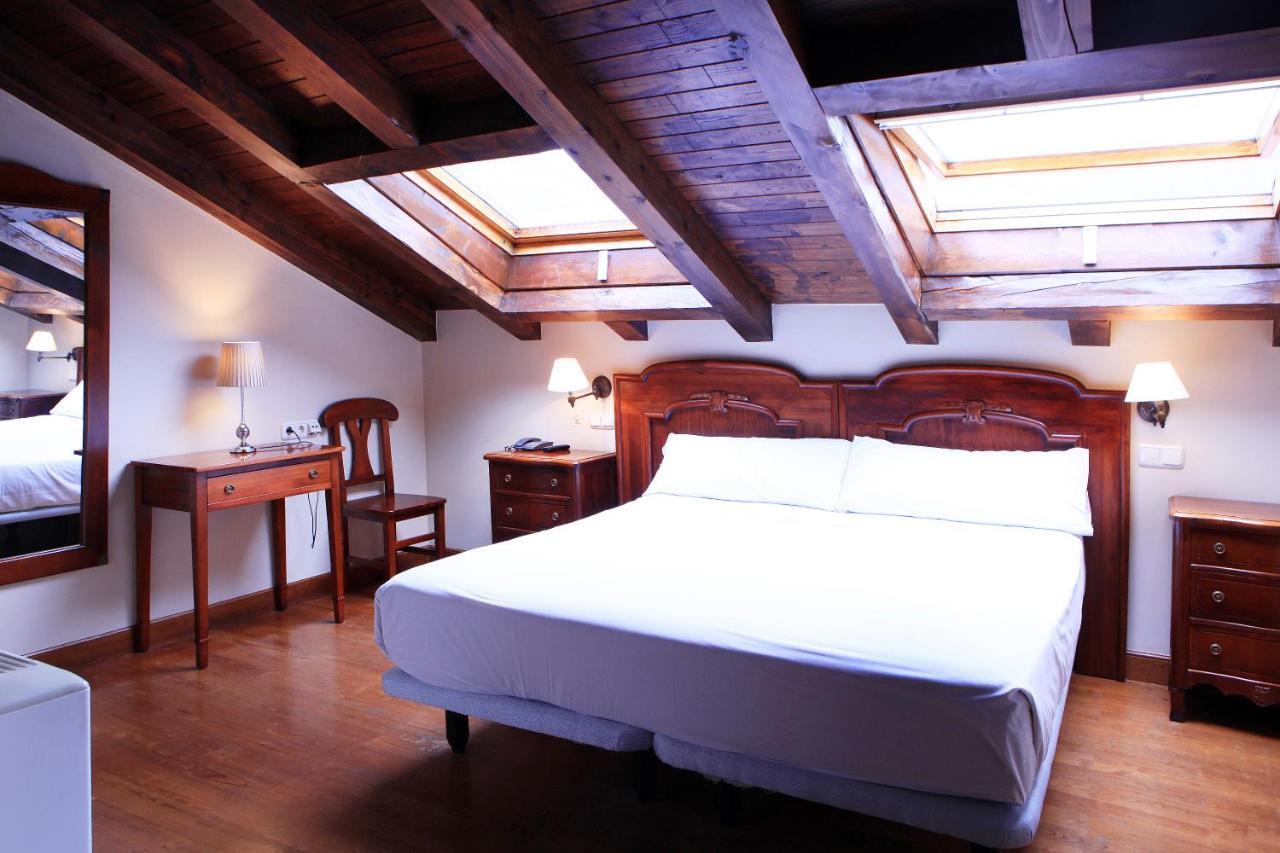 Hostal Antxitonea Елісондо Екстер'єр фото