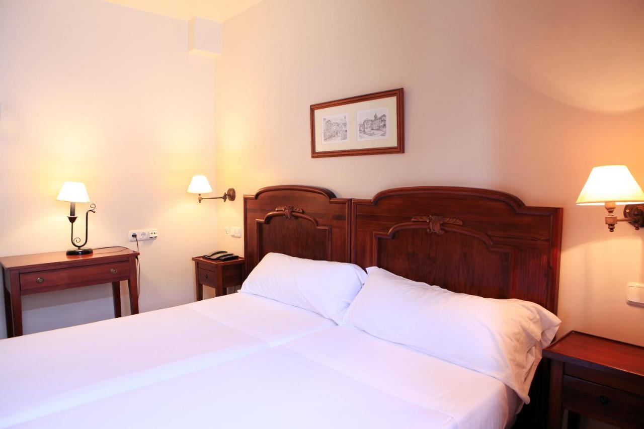 Hostal Antxitonea Елісондо Екстер'єр фото
