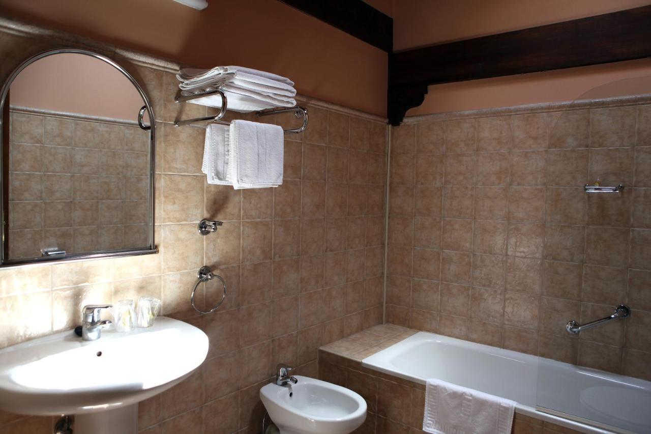 Hostal Antxitonea Елісондо Екстер'єр фото
