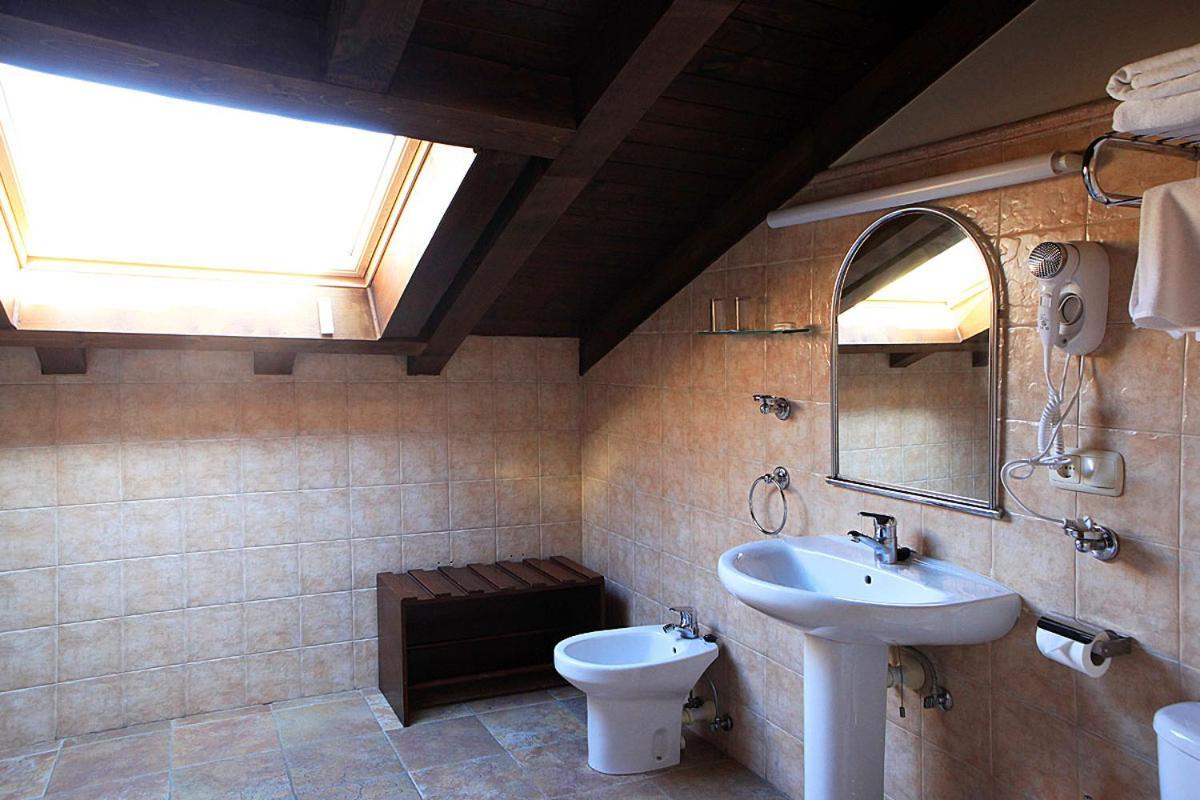 Hostal Antxitonea Елісондо Екстер'єр фото